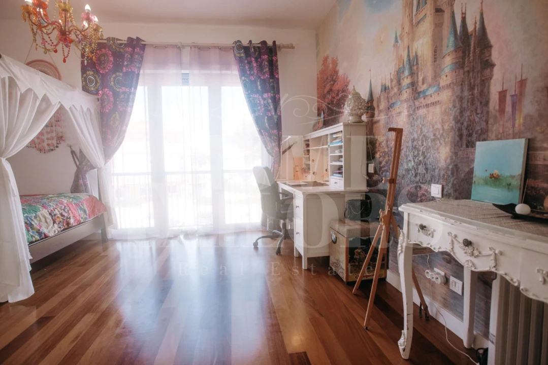 Moradia T5 para Venda em Cascais e Estoril Foto 12