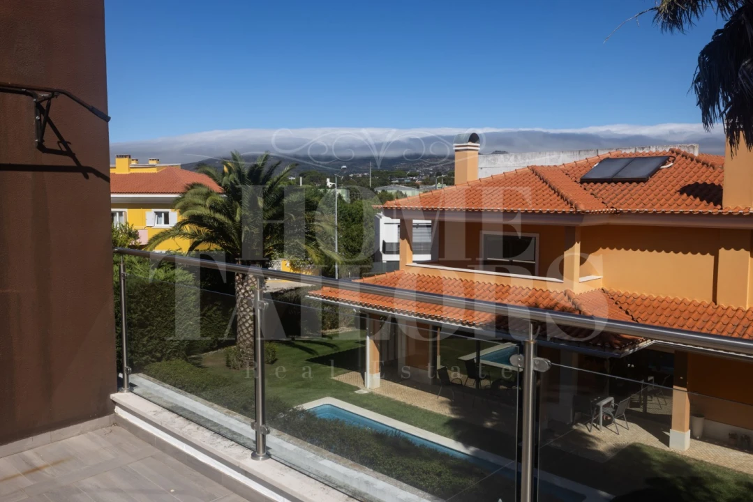 Moradia T5 para Venda em Cascais e Estoril Foto 1