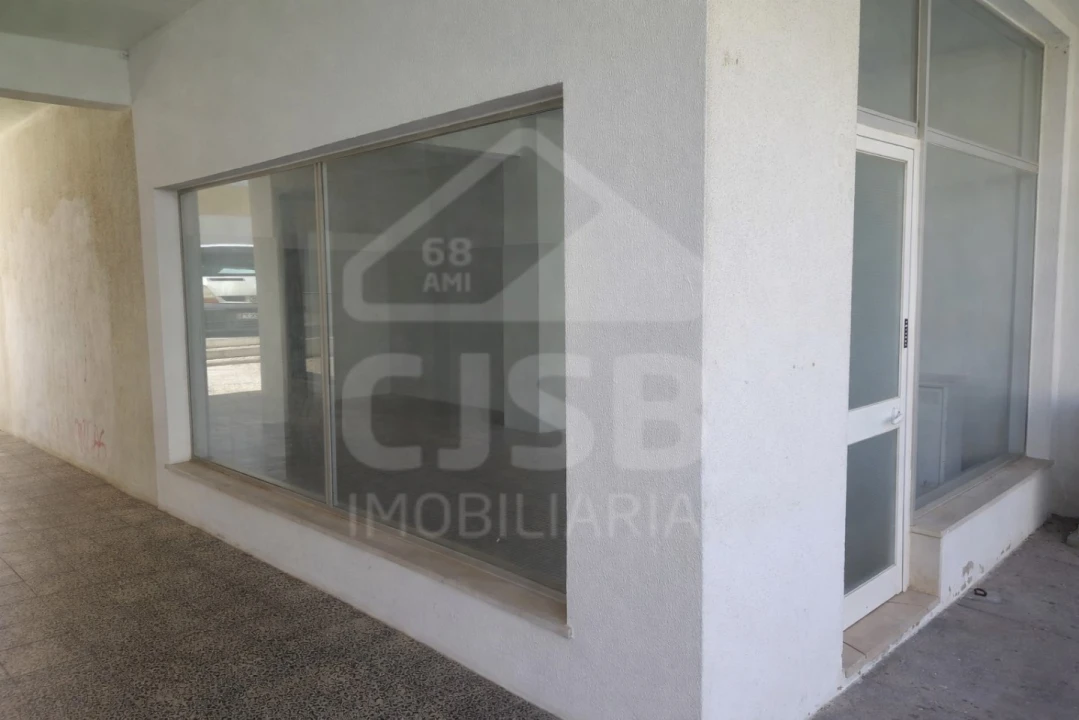 Loja para Venda em Salvaterra de Magos e Foros de Salvaterra Foto 1