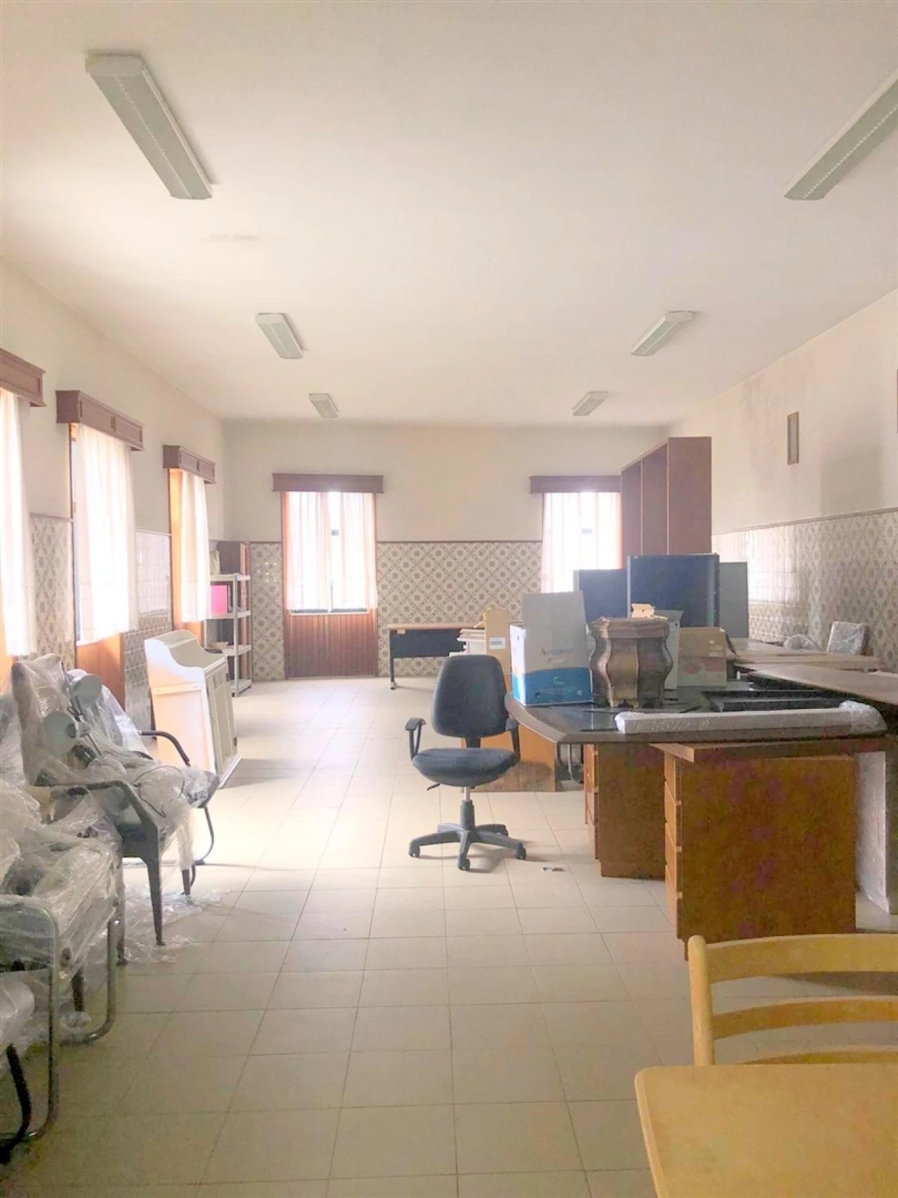 Prédio para Venda em Madalena Foto 15