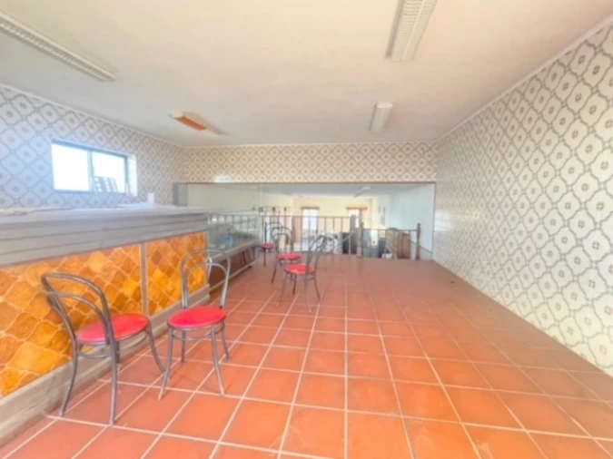 Prédio para Venda em Madalena Foto 10