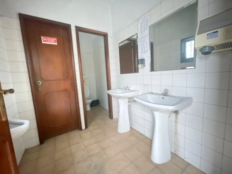 Prédio para Venda em Madalena Foto 4