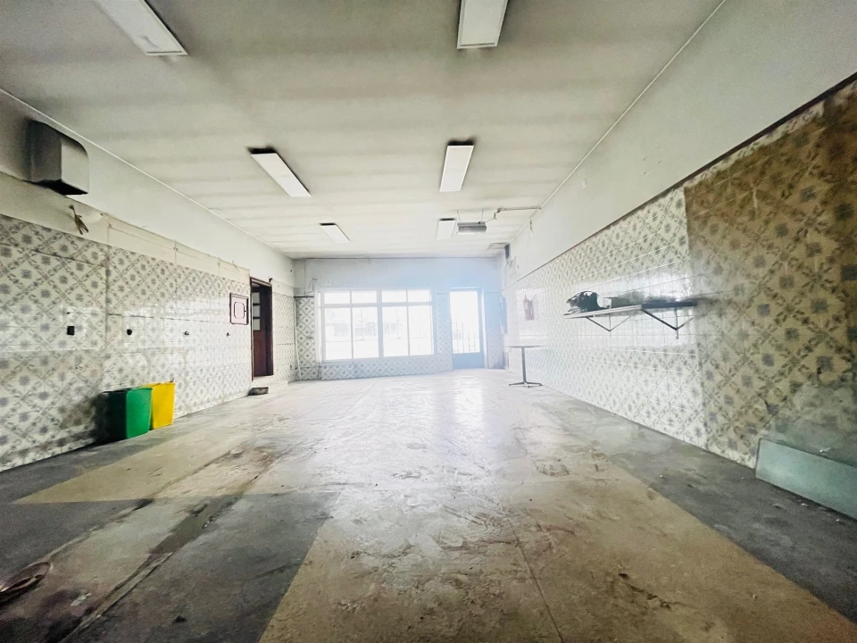 Prédio para Venda em Madalena Foto 29