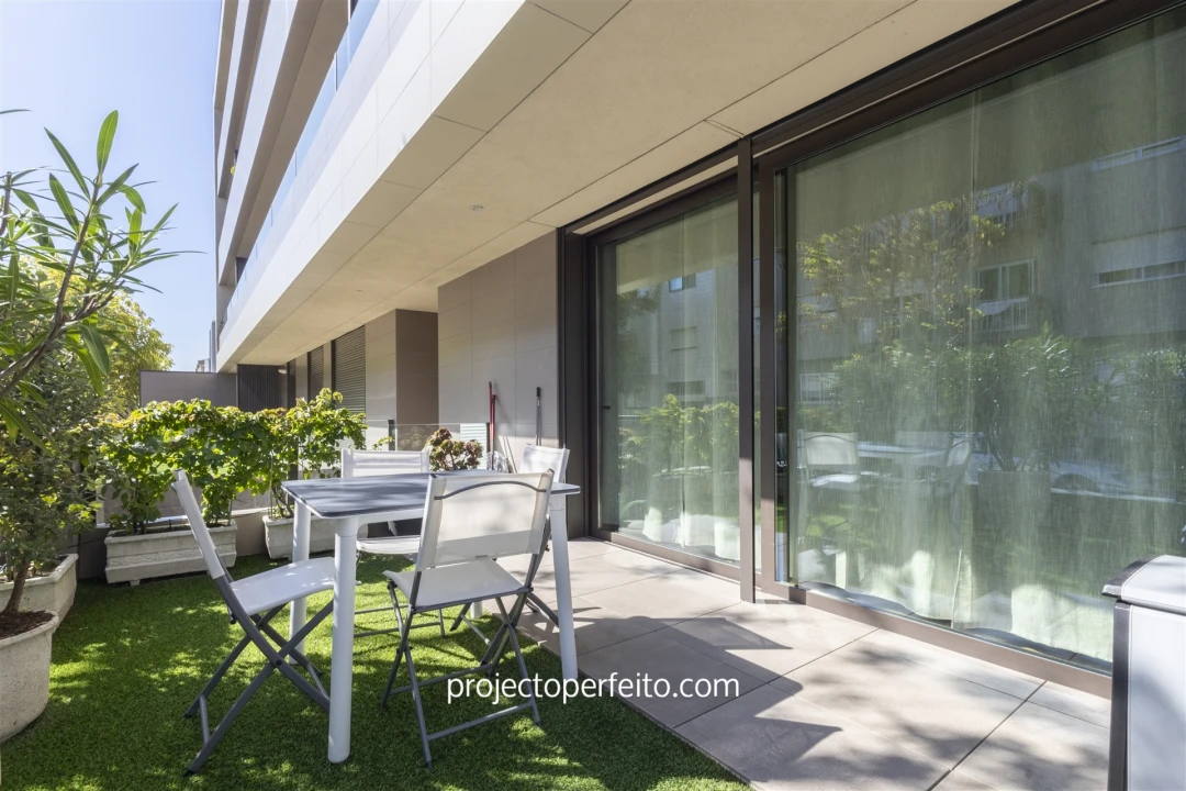 Apartamento T1 para Arrendamento em Espinho Foto 1