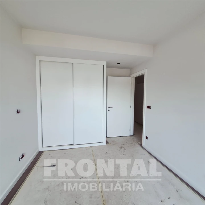 Apartamento T3 para Venda em São Mamede de Infesta e Senhora da Hora Foto 22