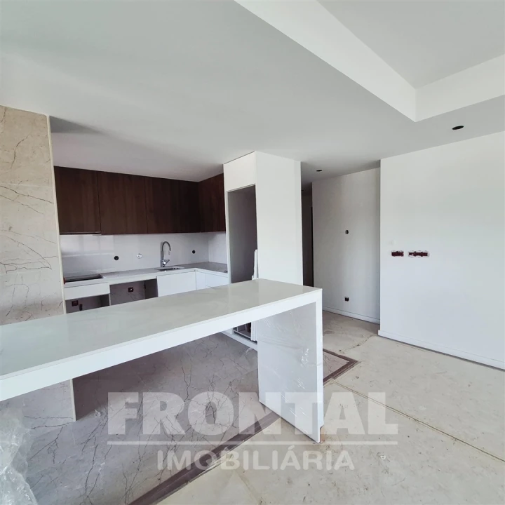 Apartamento T3 para Venda em São Mamede de Infesta e Senhora da Hora Foto 7