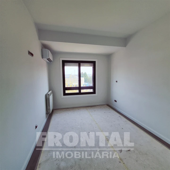 Apartamento T3 para Venda em São Mamede de Infesta e Senhora da Hora Foto 23