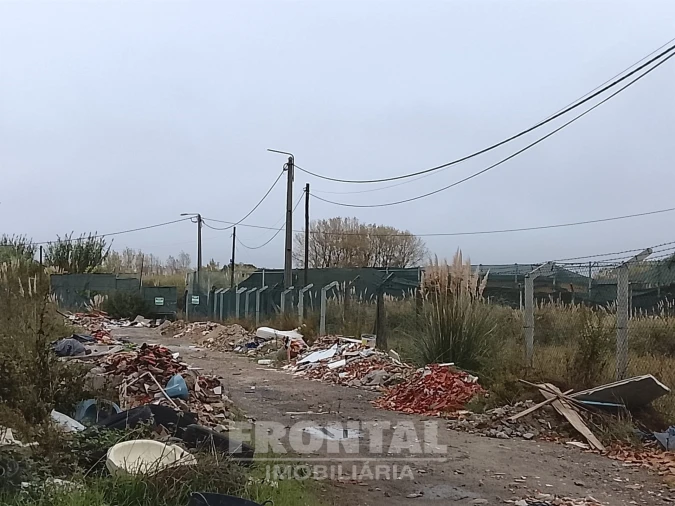 Terreno Comércio / Armazém para Venda em Perafita, Lavra e Santa Cruz do Bispo Foto 3