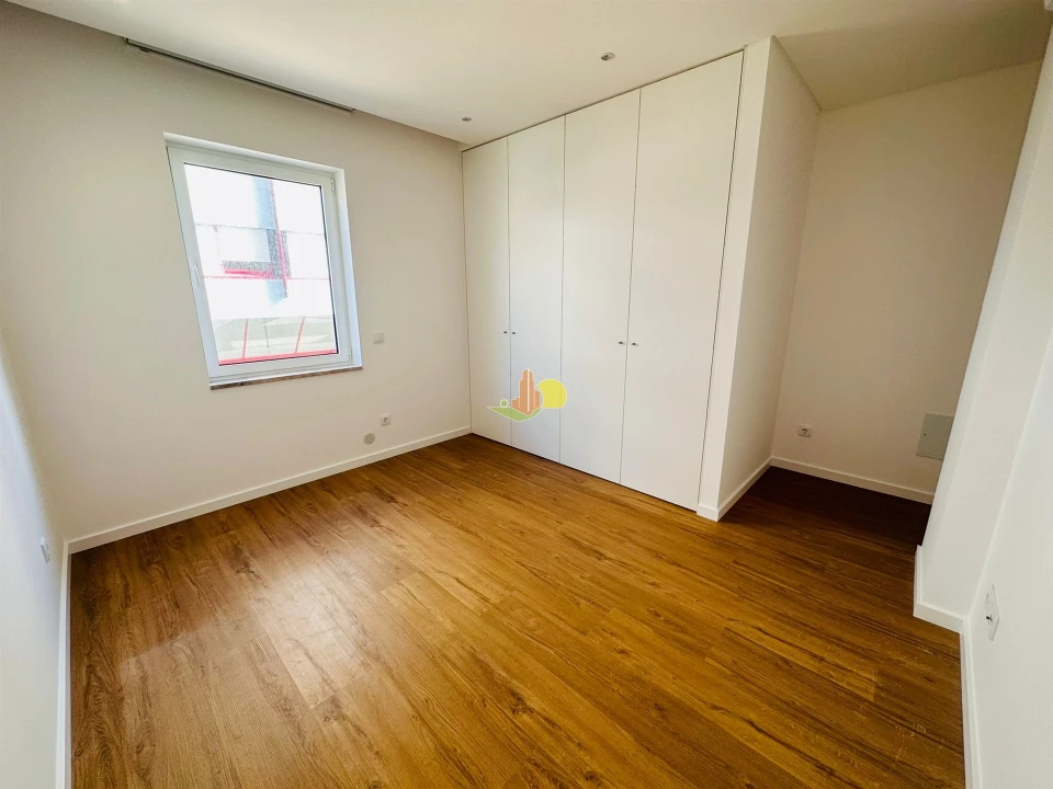 Apartamento T3 para Venda em Buarcos Foto 6