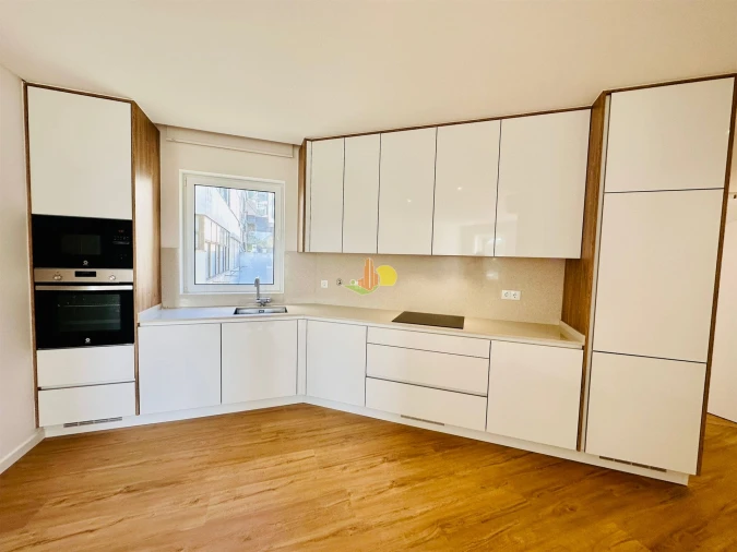 Apartamento T3 para Venda em Buarcos Foto 4