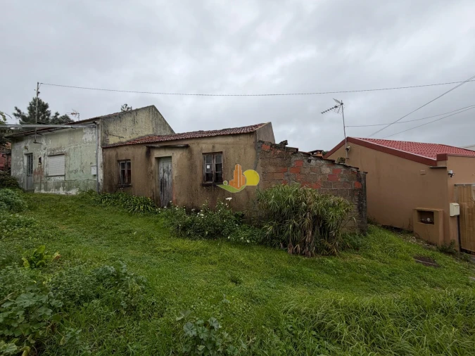 Moradia T3 para Venda em Tavarede Foto 18