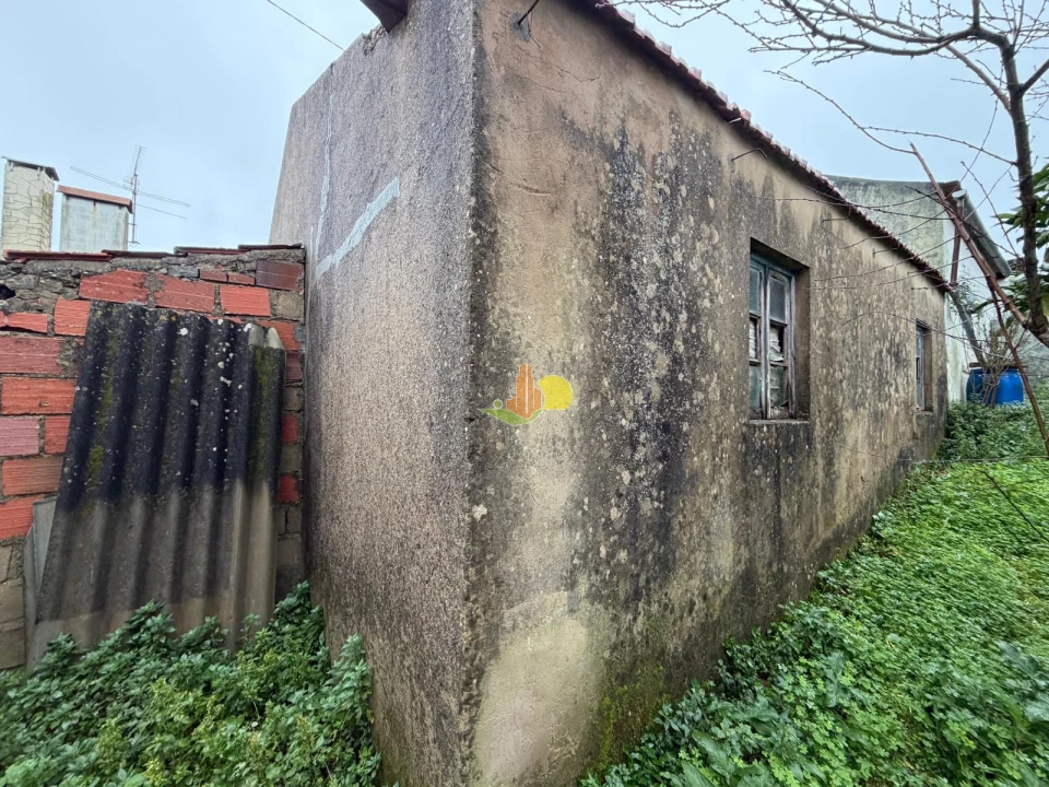 Moradia T3 para Venda em Tavarede Foto 3