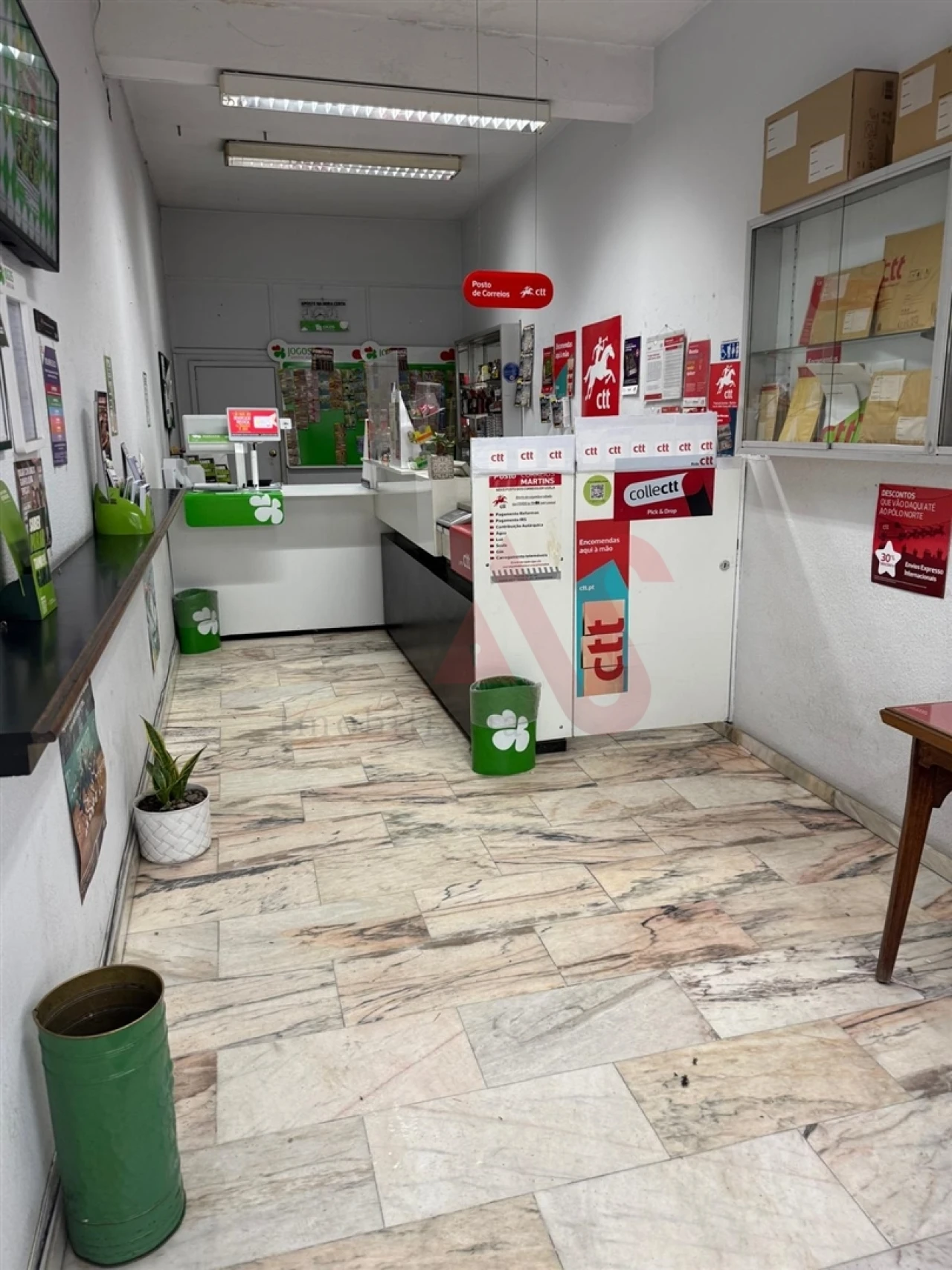 Loja para Trespasse em Caldas de Vizela (São Miguel e São João) Foto 2