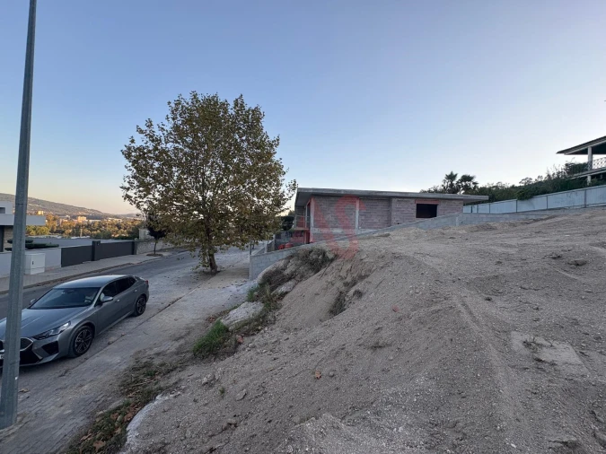 Terreno para Venda em Fermentões Foto 5