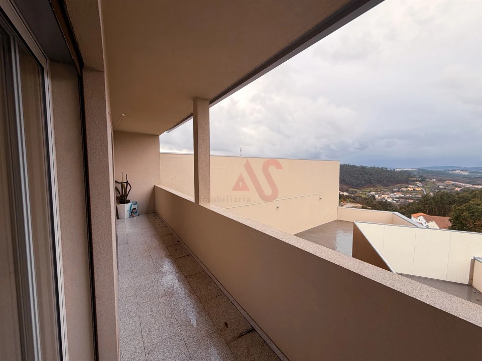 Apartamento T3 para Venda em Lustosa e Barrosas (Santo Estêvão) Foto 11