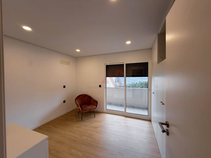 Apartamento T3 para Venda em Lustosa e Barrosas (Santo Estêvão) Foto 18