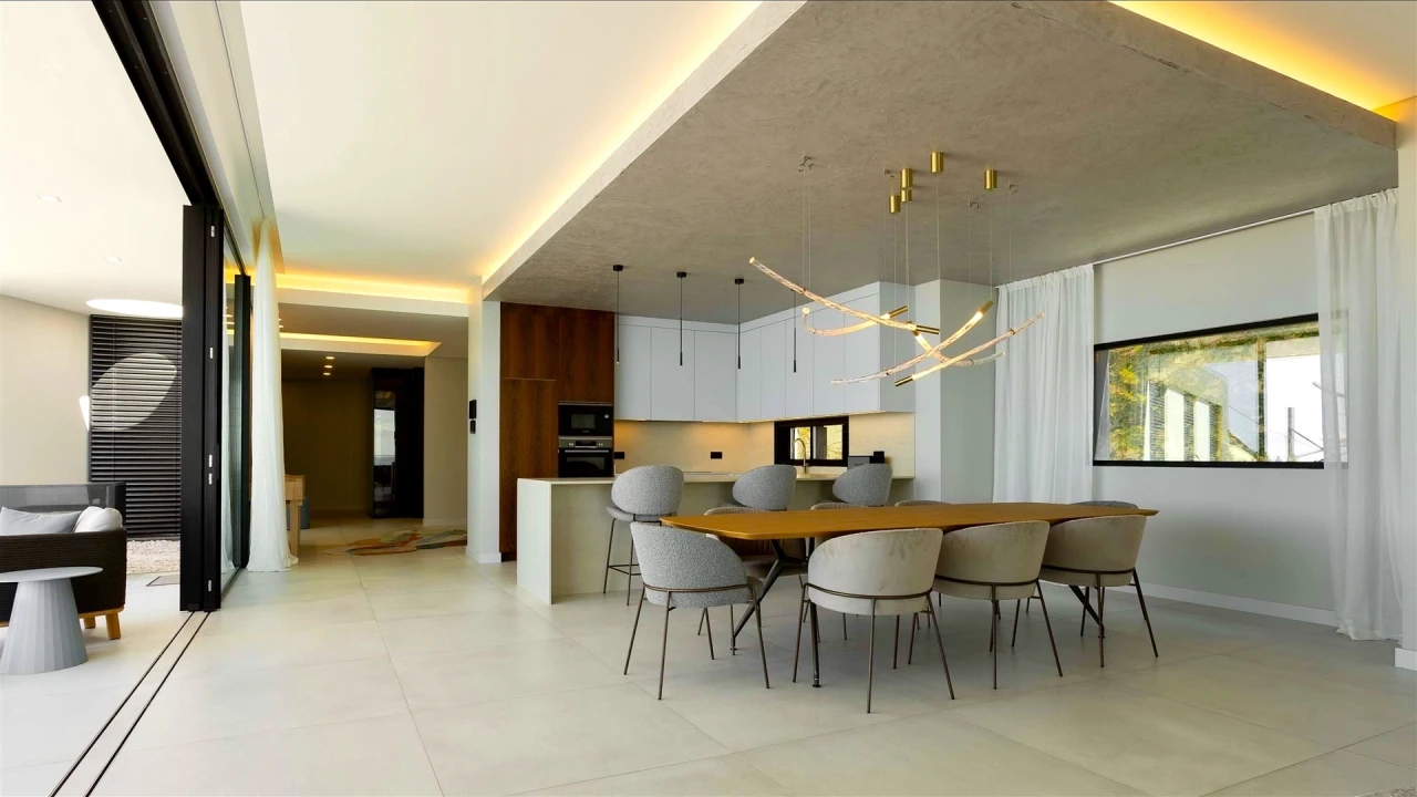 Moradia T3 para Venda em Canhas Foto 4