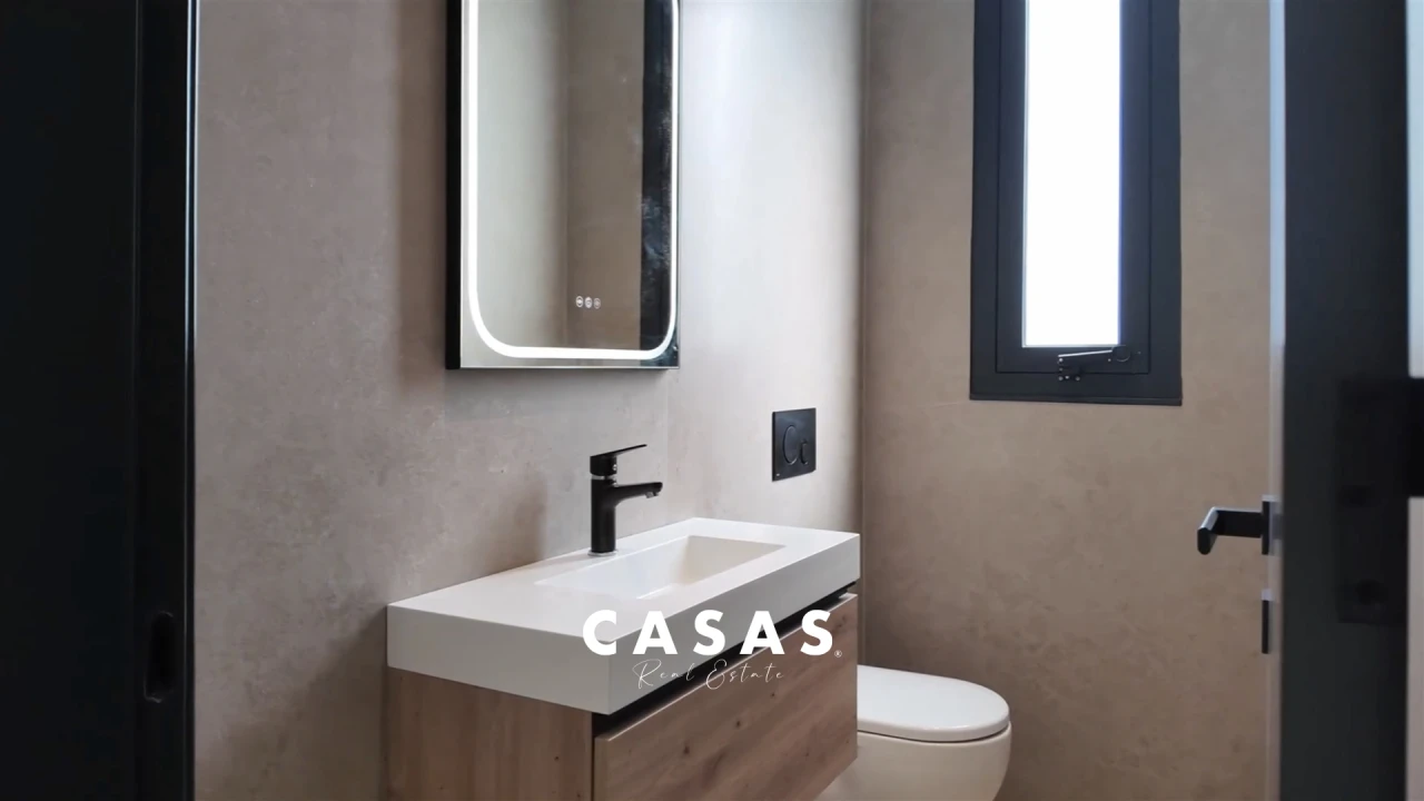 Moradia T3 para Venda em Arco da Calheta Foto 17