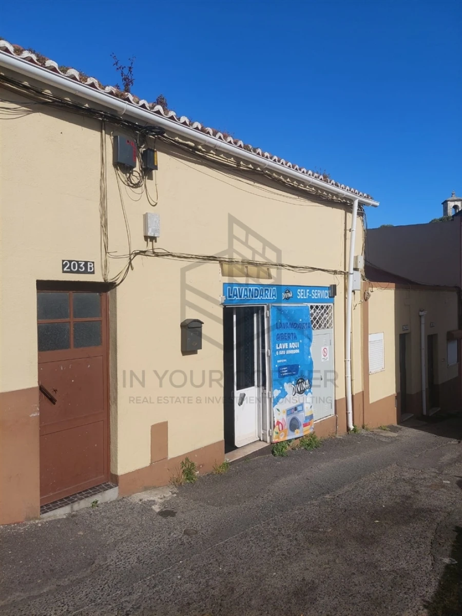 Loja para Trespasse em Campolide Foto 3