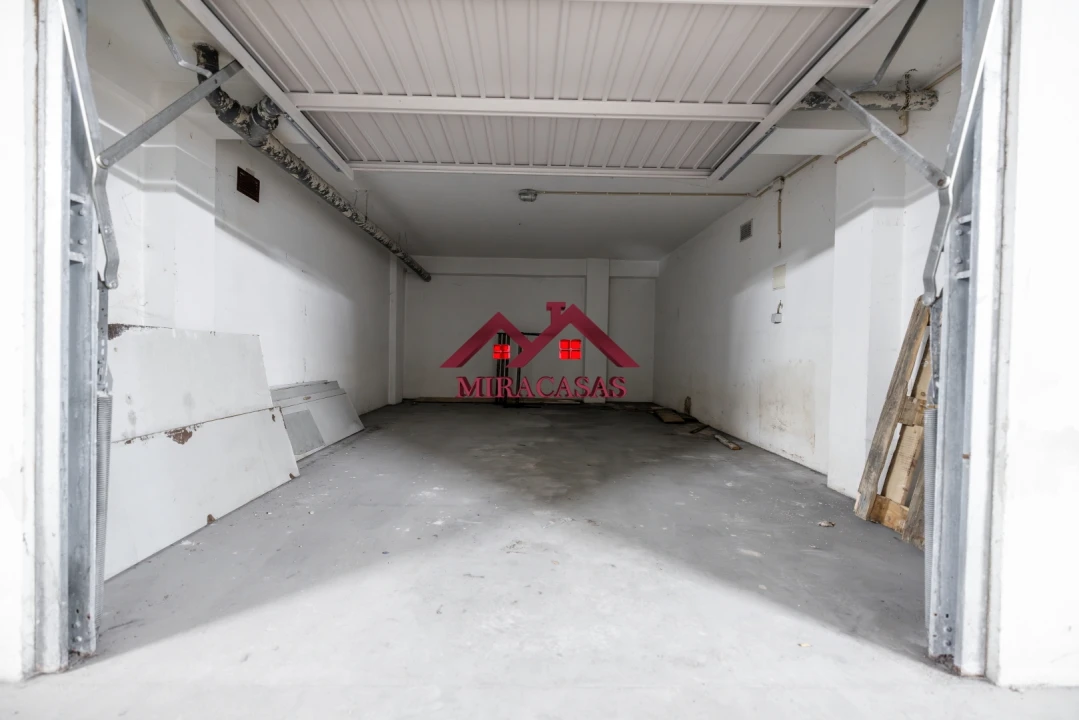 Garagem para Venda em Mira Foto 6