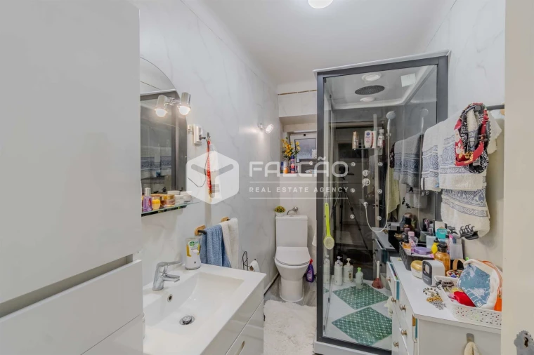 Moradia T4 para Venda em Marvila, Ribeira Santarém, São Salvador, São Nicolau Foto 16