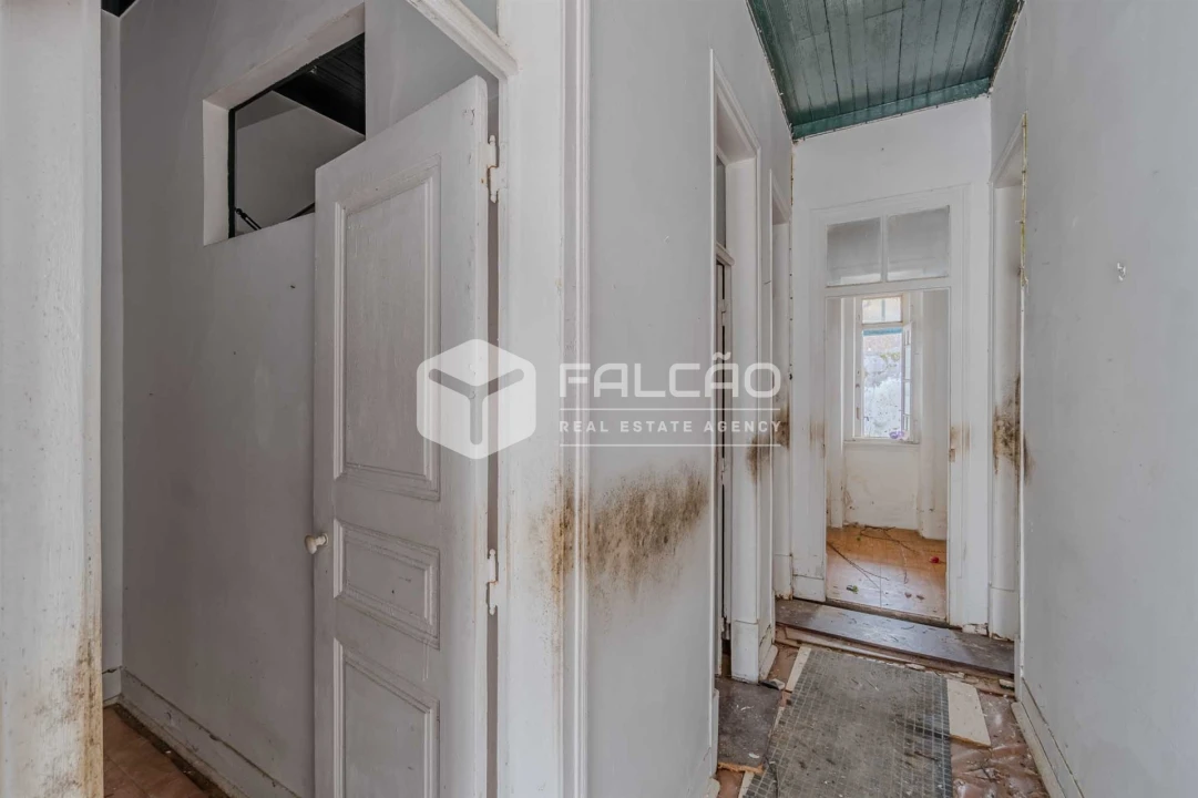 Moradia T7 para Venda em Marvila, Ribeira Santarém, São Salvador, São Nicolau Foto 11