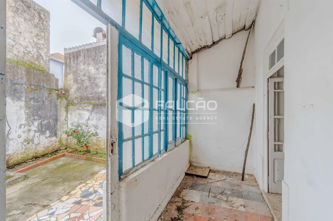 Moradia T7 para Venda em Marvila, Ribeira Santarém, São Salvador, São Nicolau Foto 23