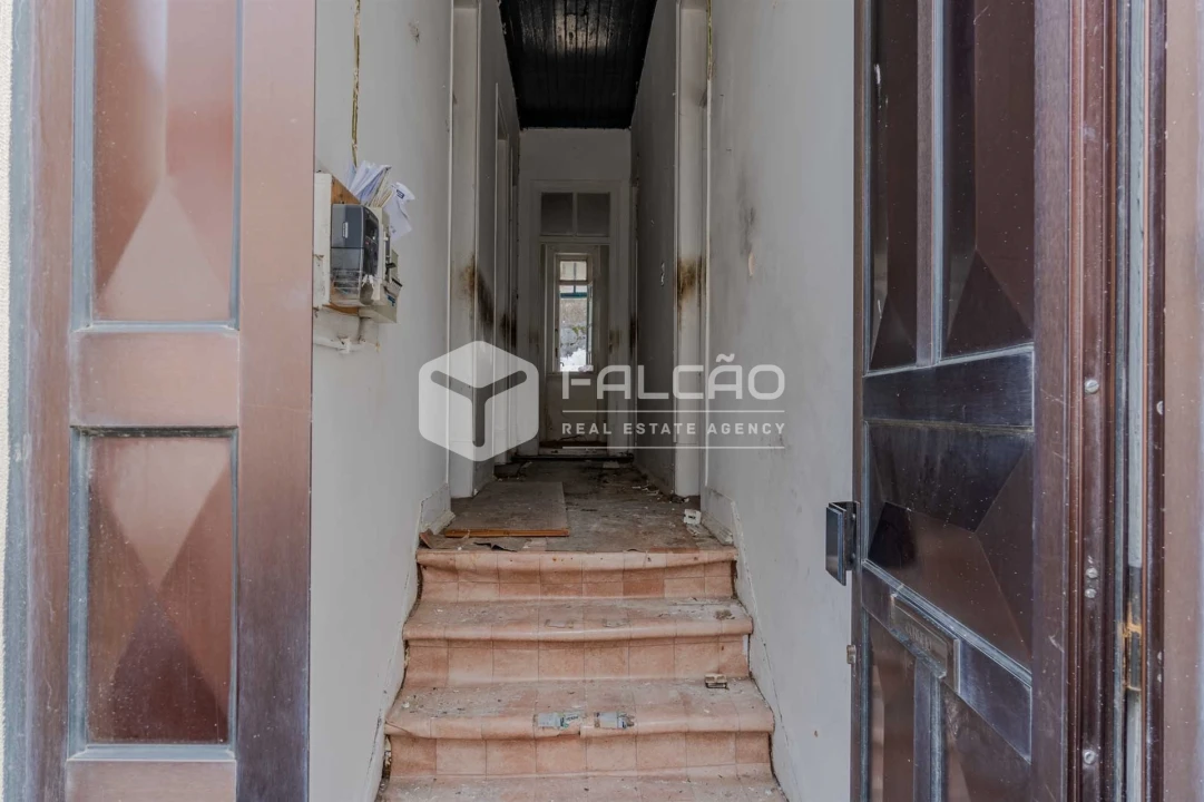 Moradia T7 para Venda em Marvila, Ribeira Santarém, São Salvador, São Nicolau Foto 8