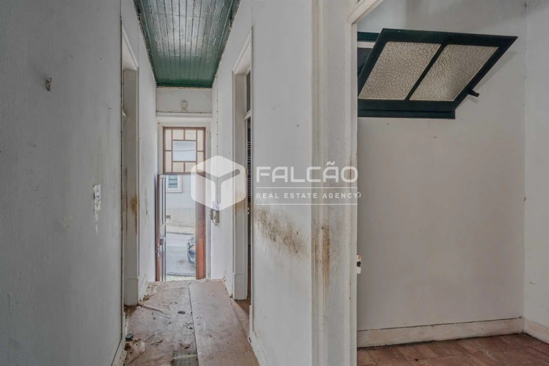 Moradia T7 para Venda em Marvila, Ribeira Santarém, São Salvador, São Nicolau Foto 7