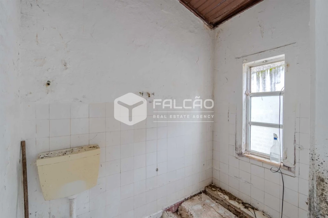 Moradia T7 para Venda em Marvila, Ribeira Santarém, São Salvador, São Nicolau Foto 19