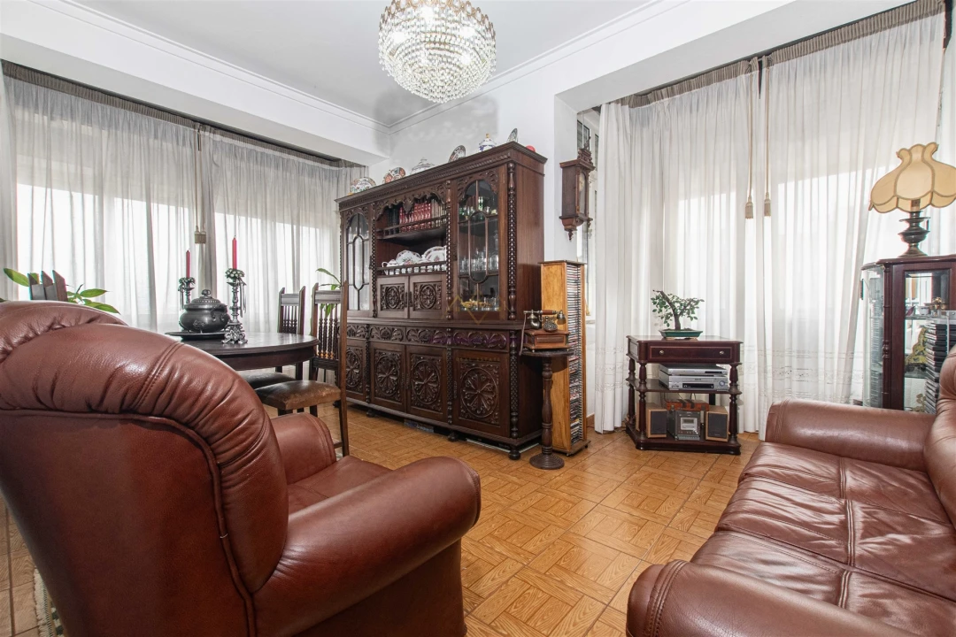 Apartamento T2 para Venda em Falagueira-Venda Nova Foto 4