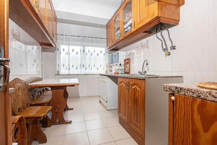 Apartamento T2 para Venda em Falagueira-Venda Nova