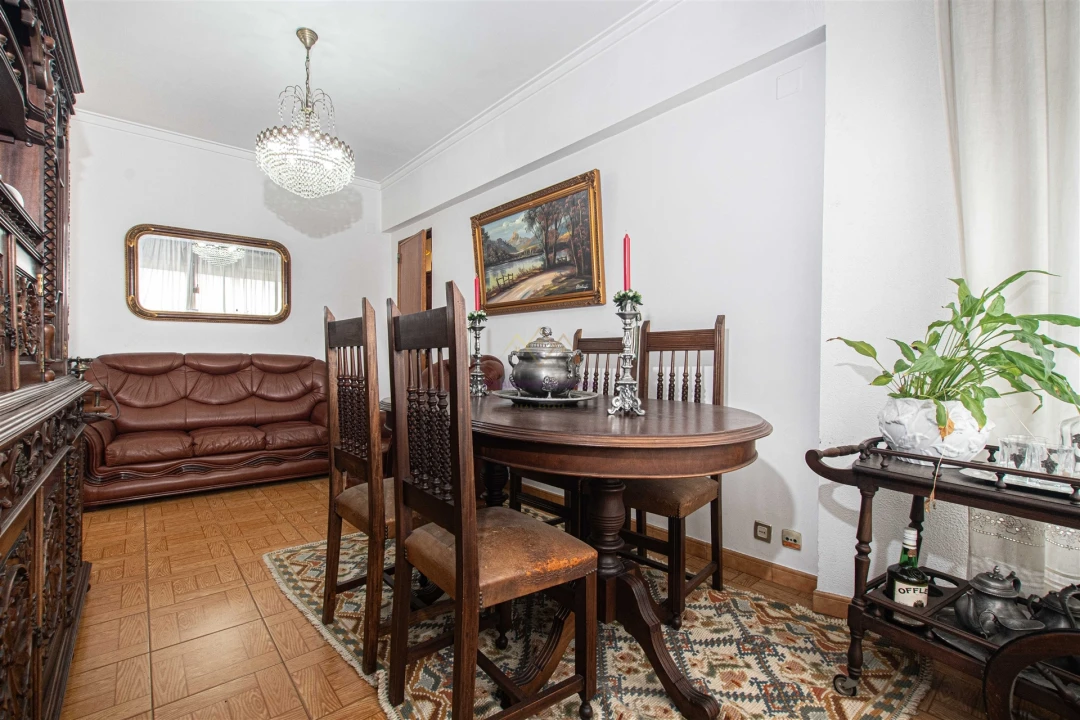 Apartamento T2 para Venda em Falagueira-Venda Nova Foto 6