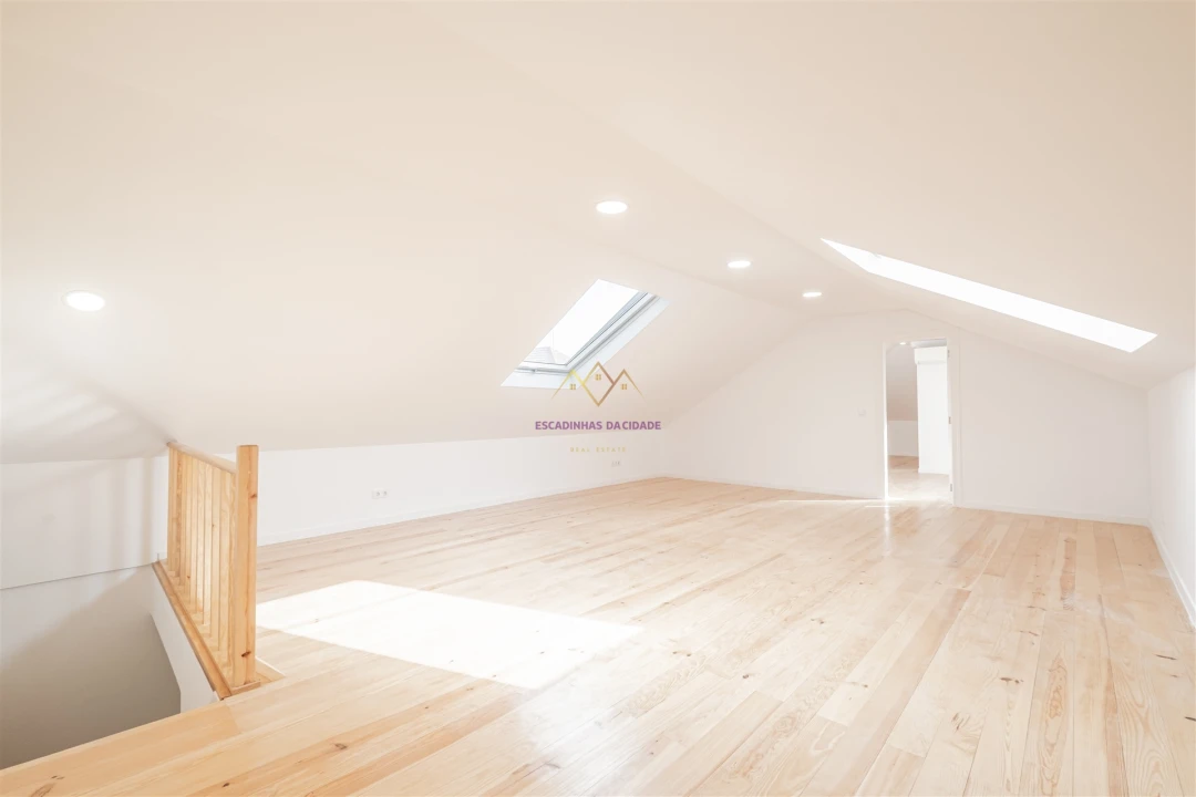 Prédio para Venda em União das Freguesias de Setúbal Foto 51