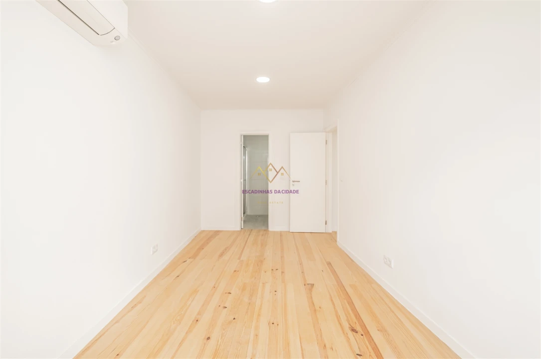 Prédio para Venda em União das Freguesias de Setúbal Foto 84