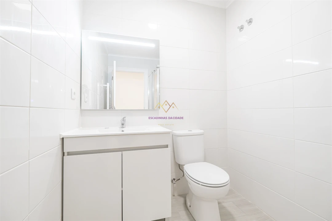 Prédio para Venda em União das Freguesias de Setúbal Foto 76