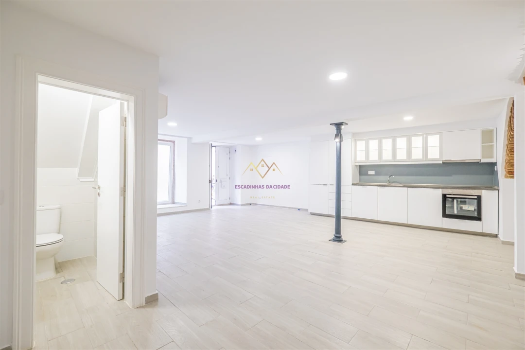 Prédio para Venda em União das Freguesias de Setúbal Foto 10