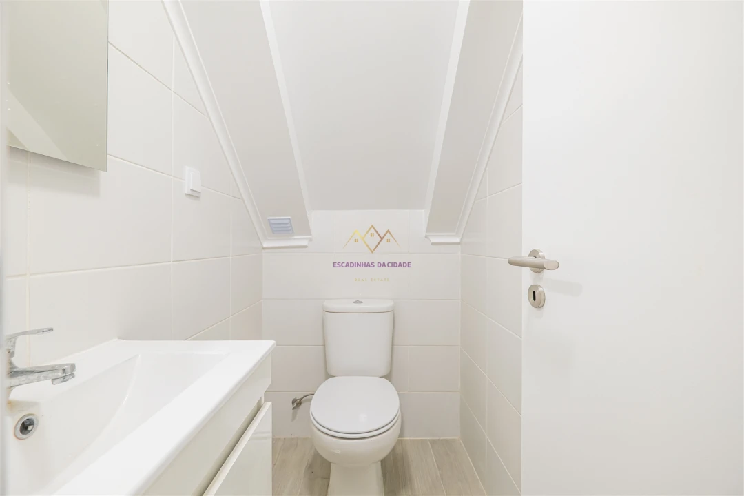 Prédio para Venda em União das Freguesias de Setúbal Foto 11