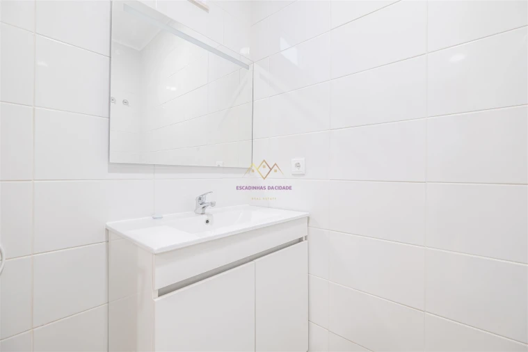 Prédio para Venda em União das Freguesias de Setúbal Foto 43