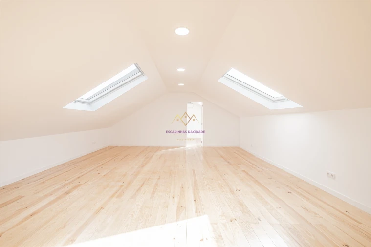 Prédio para Venda em União das Freguesias de Setúbal Foto 2