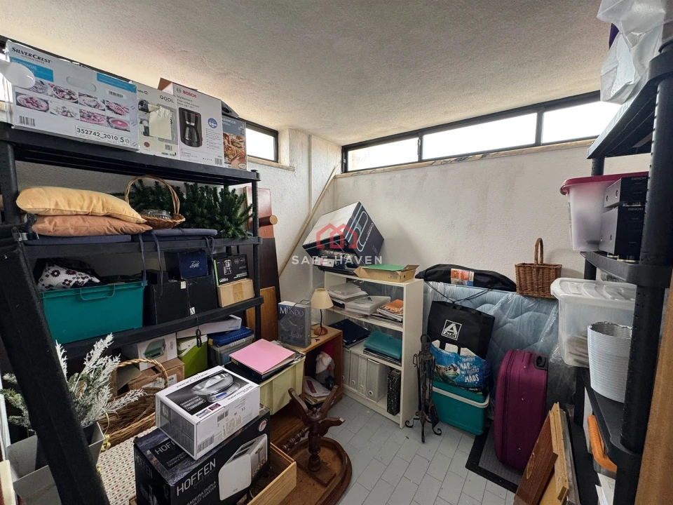 Apartamento T2 para Venda em Casal de Cambra Foto 13