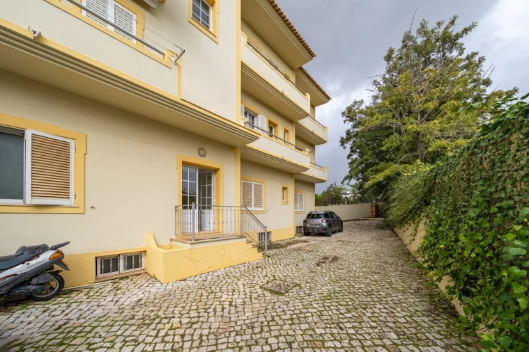 Apartamento T2 para Venda em Albufeira e Olhos de Água Foto 23