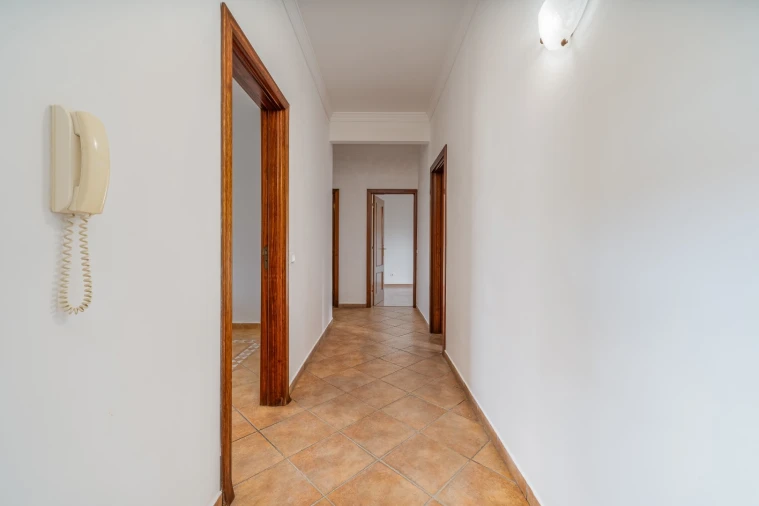 Apartamento T2 para Venda em Albufeira e Olhos de Água Foto 4