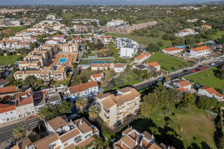 Apartamento T2 para Venda em Albufeira e Olhos de Água Foto 30