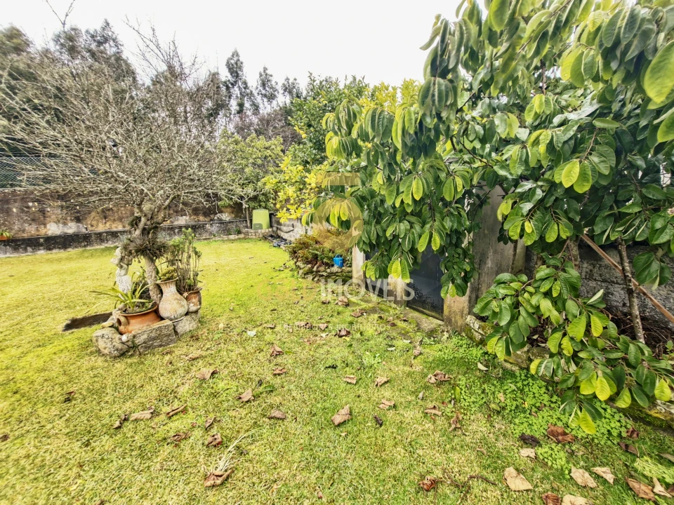 Moradia T3 para Venda em Escapães Foto 42