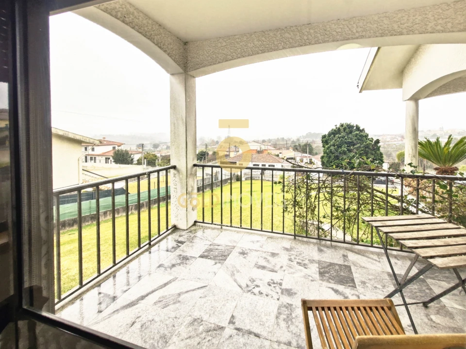 Moradia T3 para Venda em Escapães Foto 7