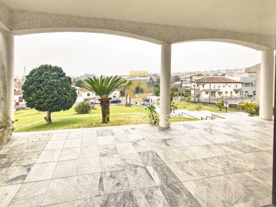 Moradia T3 para Venda em Escapães Foto 11