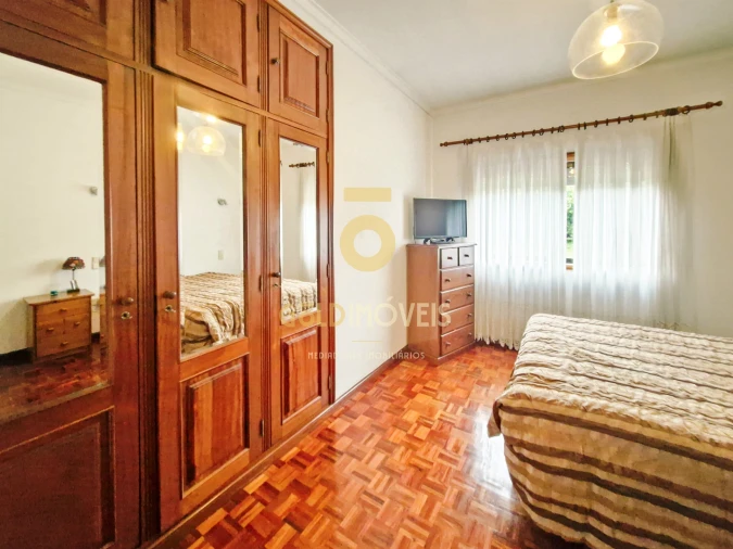 Moradia T3 para Venda em Escapães Foto 15