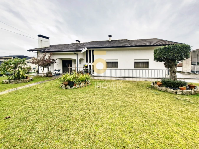 Moradia T3 para Venda em Escapães Foto 40