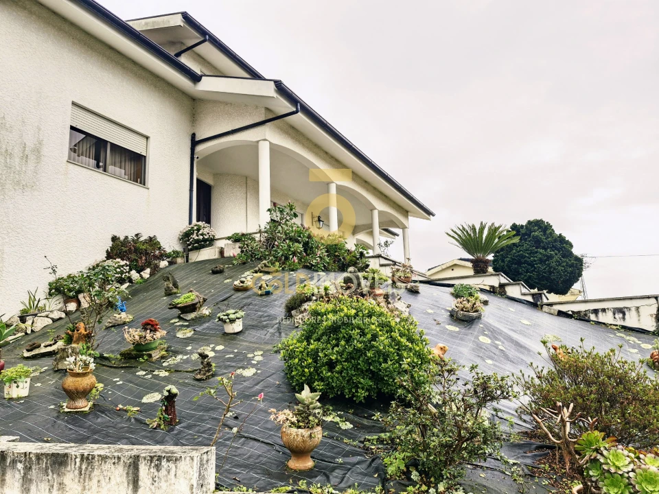 Moradia T3 para Venda em Escapães Foto 36